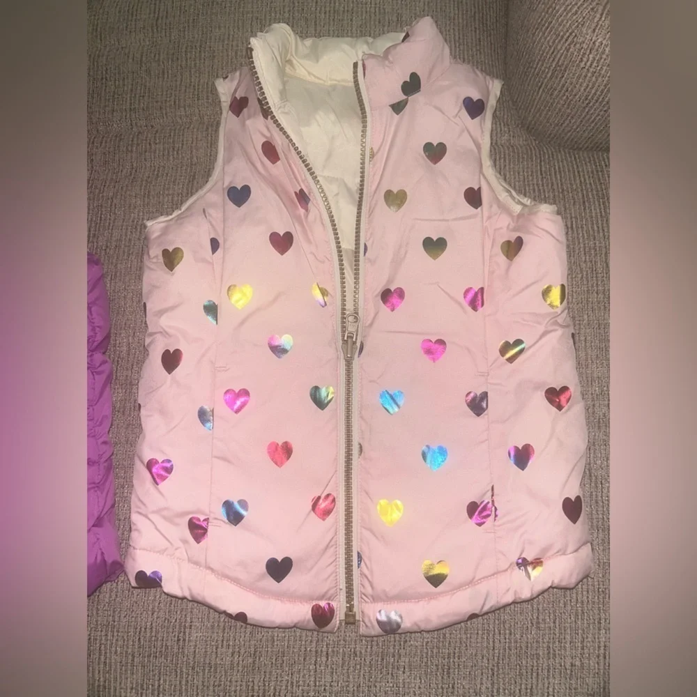 Lot of 2 vests for girls size 4T